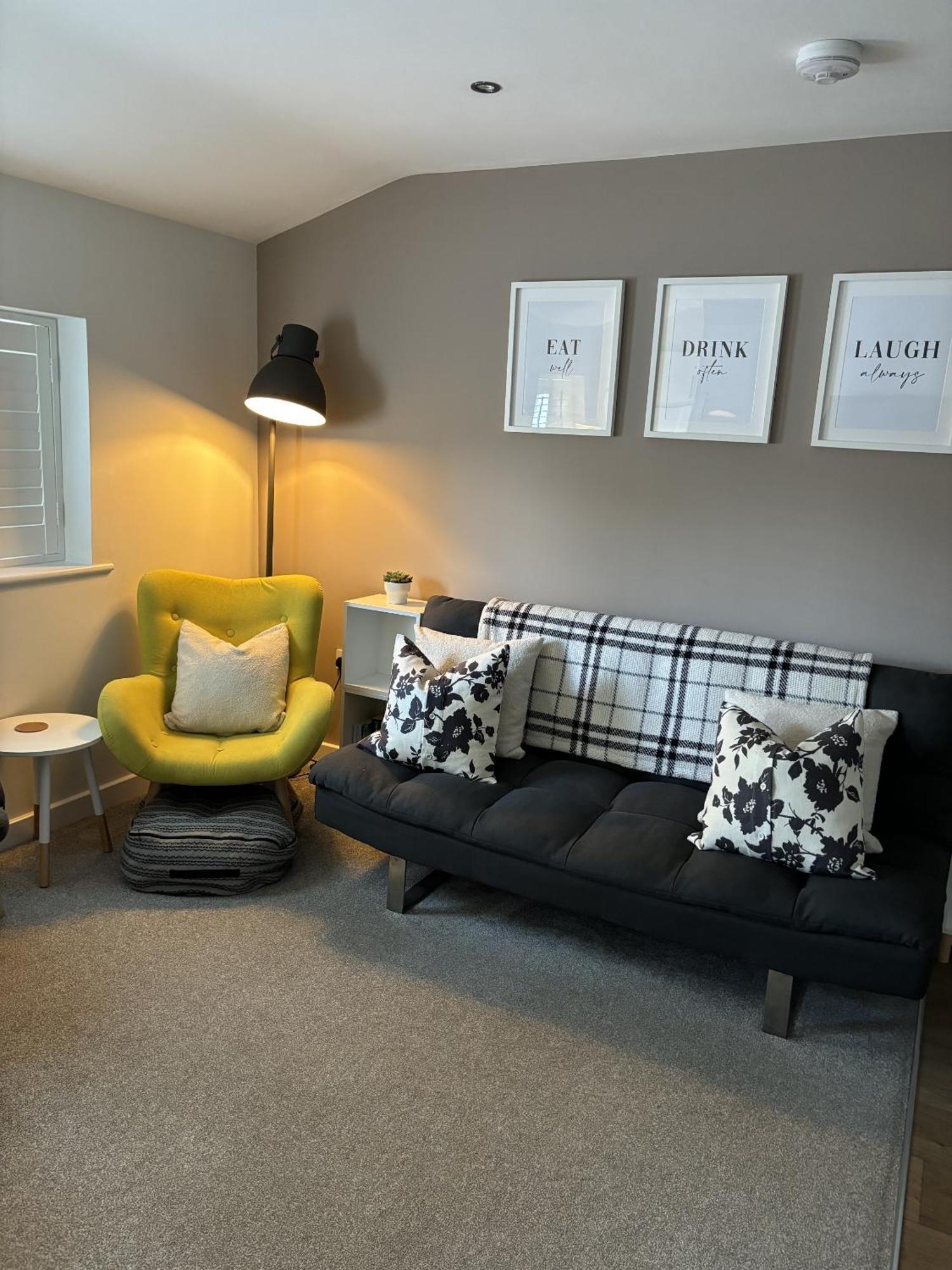The Hive Apartment Marple Exterior foto